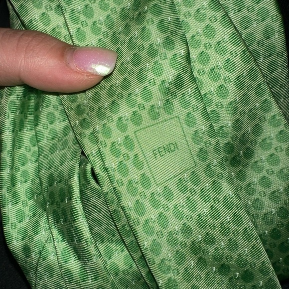 Fendi green printed silk mens tie made in Italy - Picture 1 of 8